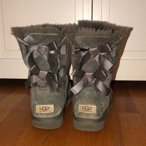 Grey Bailey Bow Uggs